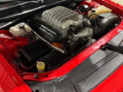 Dodge Challenger Hellcat - 25