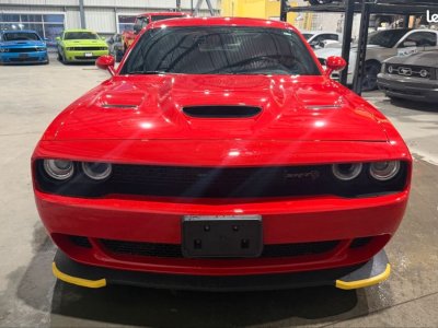 Dodge Challenger hellcat - 1
