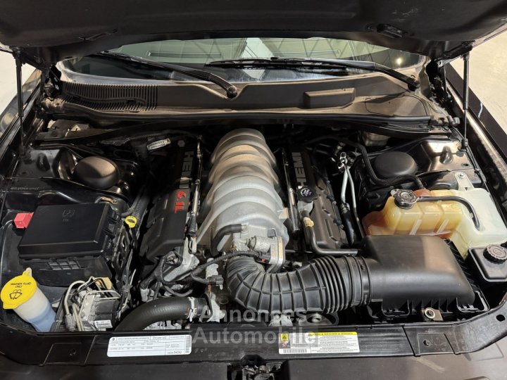 Dodge Challenger SRT8 61L 425HP FIRST EDITION 500 Toit ouvrant - 33