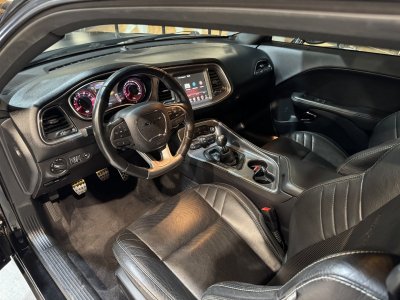 Dodge Challenger SRT HELLCAT 707 CV / toit ouvrant / boite manuelle   - 8