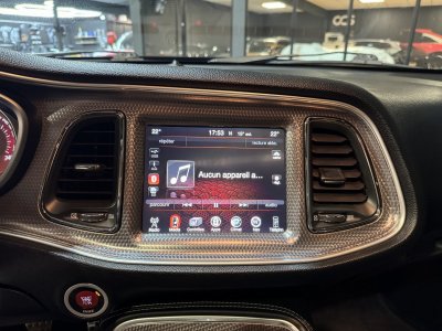 Dodge Challenger SRT HELLCAT 707 CV / toit ouvrant / boite manuelle   - 14