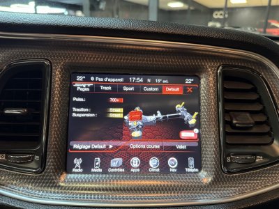 Dodge Challenger SRT HELLCAT 707 CV / toit ouvrant / boite manuelle   - 16