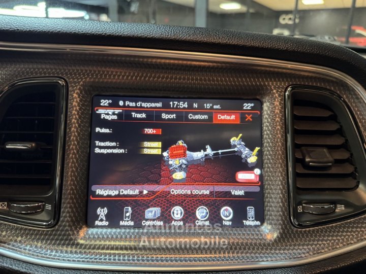 Dodge Challenger SRT HELLCAT 707 CV / toit ouvrant / boite manuelle - 16