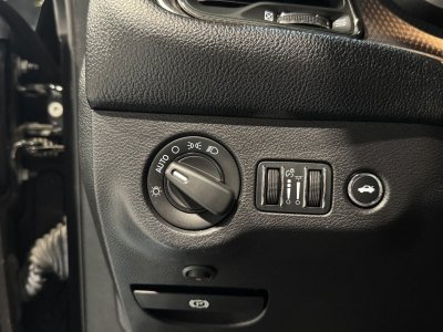 Dodge Challenger SRT HELLCAT 707 CV / toit ouvrant / boite manuelle   - 23