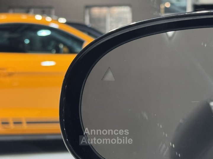 Dodge Challenger SRT HELLCAT 707 CV / toit ouvrant / boite manuelle - 33