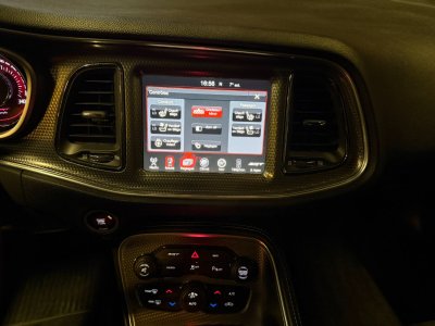 Dodge Challenger SRT 62 V8 Hellcat   - 16