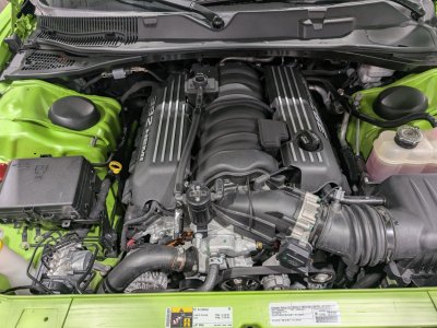 Dodge Challenger SRT 392 V8 64L HEMI - 17