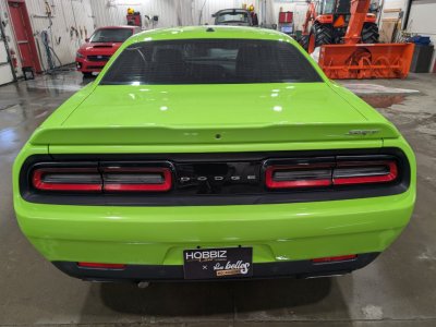 Dodge Challenger SRT 392 V8 64L HEMI - 10