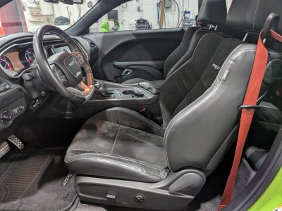 Dodge Challenger SRT 392 V8 64L HEMI - 21