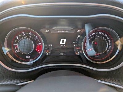 Dodge Challenger SRT 392 V8 64L HEMI - 24