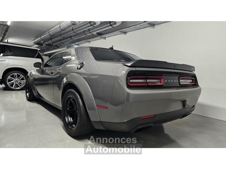 Dodge Challenger DEMON V8 62L - 11
