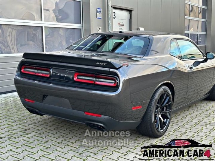 Dodge Challenger SRT Hellcat - V8 62 717ch - 4