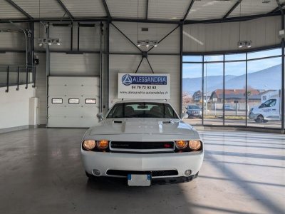 Dodge Challenger 57L V8 HEMI MDS VVT   - 2