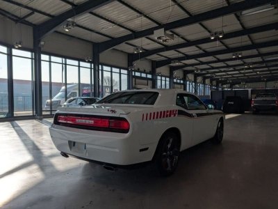 Dodge Challenger 57L V8 HEMI MDS VVT   - 5