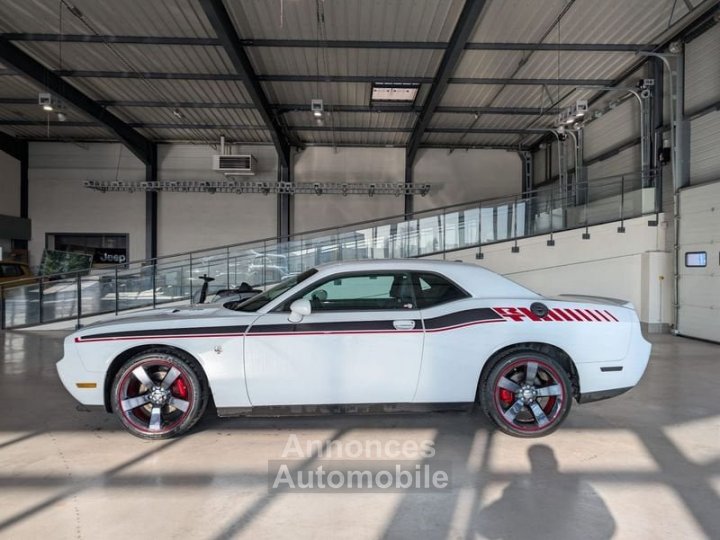 Dodge Challenger 57L V8 HEMI MDS VVT - 8