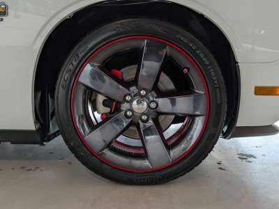 Dodge Challenger 57L V8 HEMI MDS VVT   - 12