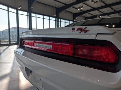 Dodge Challenger 57L V8 HEMI MDS VVT   - 15