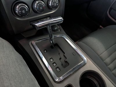 Dodge Challenger 57L V8 HEMI MDS VVT   - 28