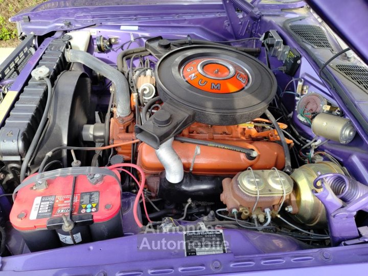 Dodge Challenger BIG BLOCK 383, ORIGINE FRANCE - 13