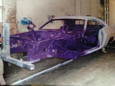 Dodge Challenger BIG BLOCK 383, ORIGINE FRANCE   - 35