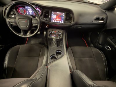 Dodge Challenger 57 V8 375ch HEMI RT%2B   - 14