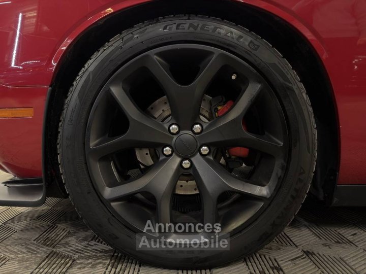 Dodge Challenger 57 V8 375ch HEMI RT%2B - 21