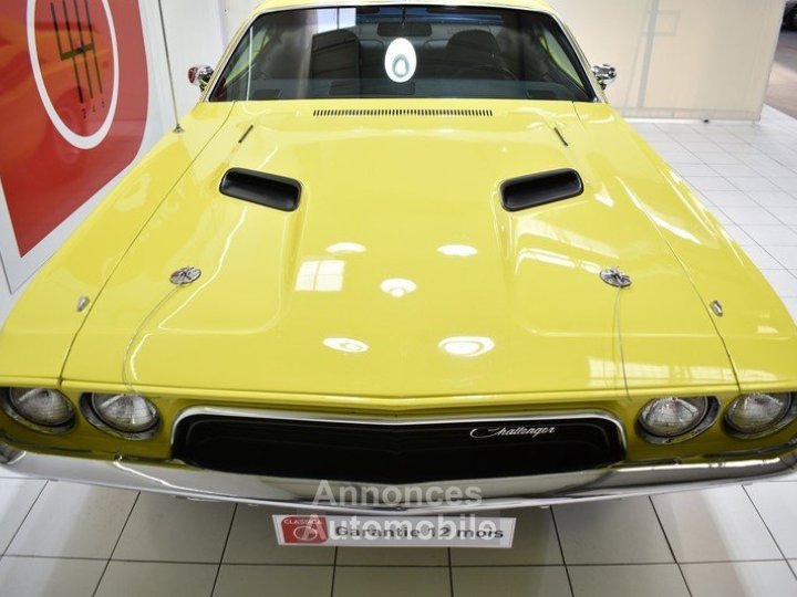 Dodge Challenger 340 CI - 11