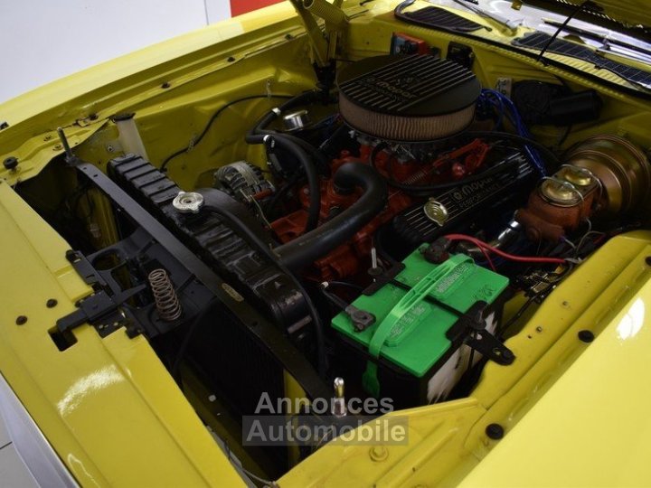 Dodge Challenger 340 CI - 39