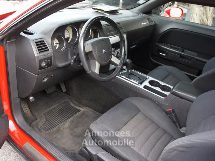 Dodge Challenger 35 V6 BVA 250 CH ( carte grise fran&ccedil;aise ) - 12