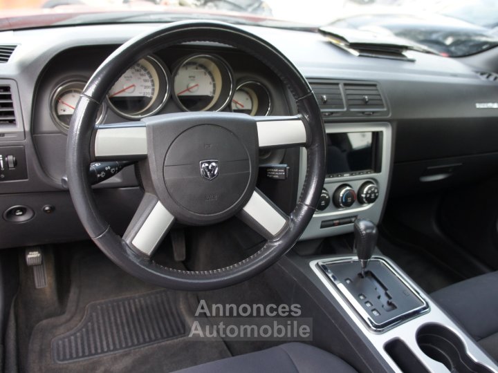 Dodge Challenger 35 V6 BVA 250 CH ( carte grise fran&ccedil;aise ) - 13