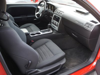 Dodge Challenger 35 V6 BVA 250 CH ( carte grise fran&ccedil;aise )   - 14