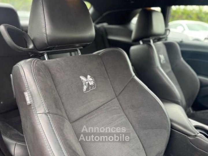 Dodge Challenger V8 64 Scat Pack 492ch bo&icirc;te automatique NAVIGATION AUDIO ALPINE - 4