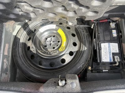 Dodge Challenger SRT8 6,4l V8 477ch ( ligne sur mesure, toit ouvrant, si&egrave;ge et volant chauffant)   - 7