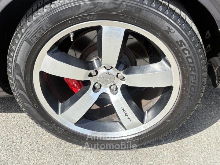 Dodge Challenger SRT8 6,4l V8 477ch ( ligne sur mesure, toit ouvrant, si&egrave;ge et volant chauffant) - 29