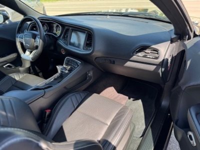 Dodge Challenger v8 64 492ch din srt cuir complet toit ouvrant harmann kardon   - 4