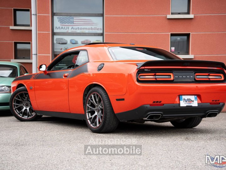 Dodge Challenger 64 V8 SRT Trans America / Clean Carfax - 6