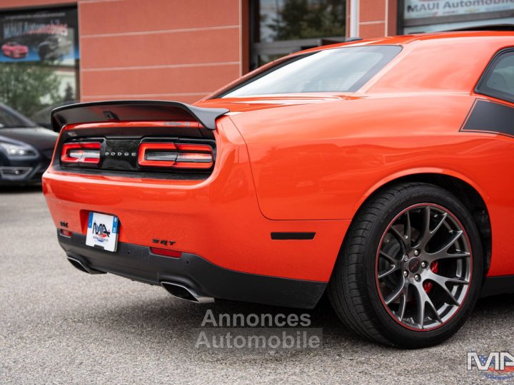 Dodge Challenger 64 V8 SRT Trans America / Clean Carfax - 8