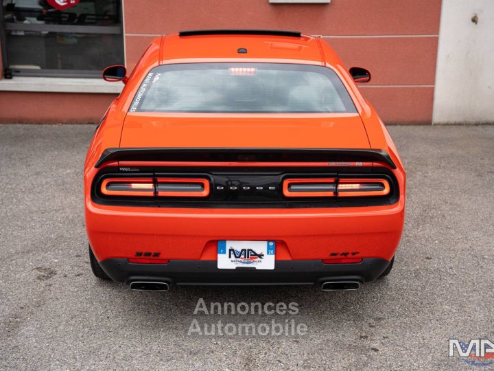 Dodge Challenger 64 V8 SRT Trans America / Clean Carfax - 14