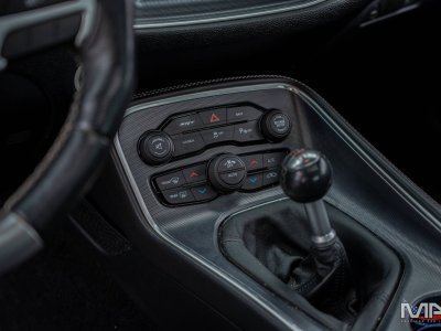 Dodge Challenger 64 V8 SRT Trans America / Clean Carfax   - 22