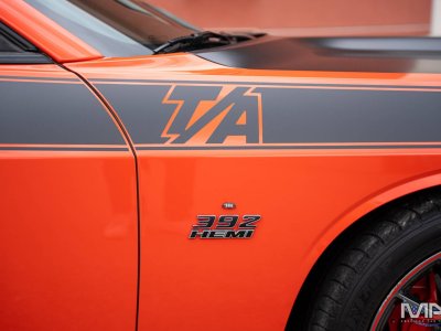 Dodge Challenger 64 V8 SRT Trans America / Clean Carfax   - 27