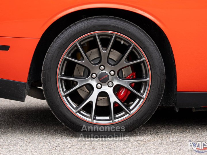 Dodge Challenger 64 V8 SRT Trans America / Clean Carfax - 32