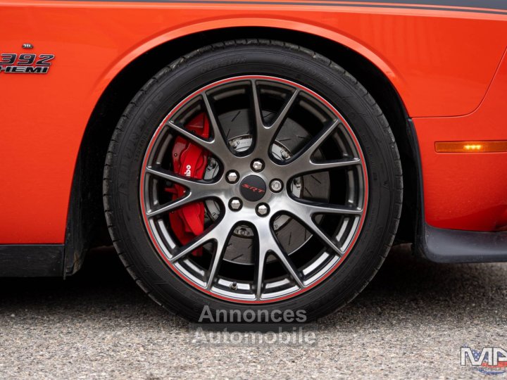 Dodge Challenger 64 V8 SRT Trans America / Clean Carfax - 33