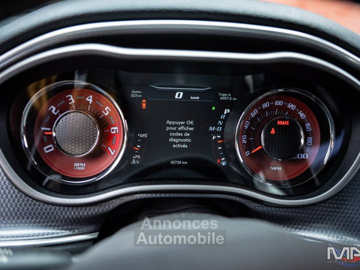 Dodge Challenger 62 V8 Hellcat - Faible kilométrage - 12