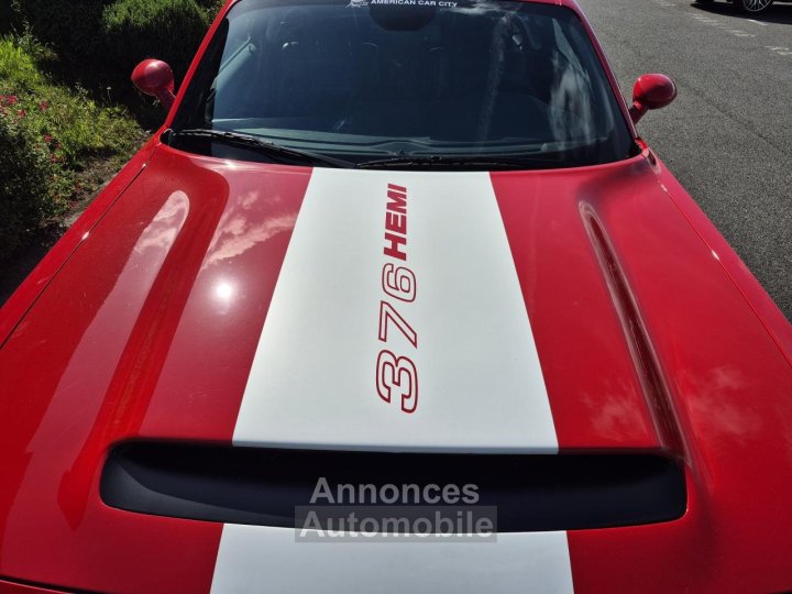 Dodge Challenger DEMON V8 62L - 32