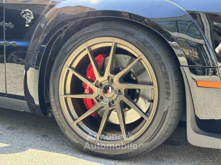 Dodge Challenger Hellcat SRT 808 - 26