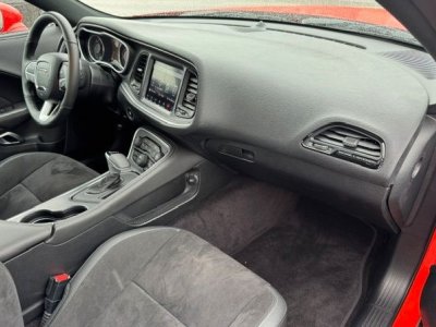 Dodge Challenger 64 v8 492 ch scat pack 1ere main orange toit ouvrant   - 3