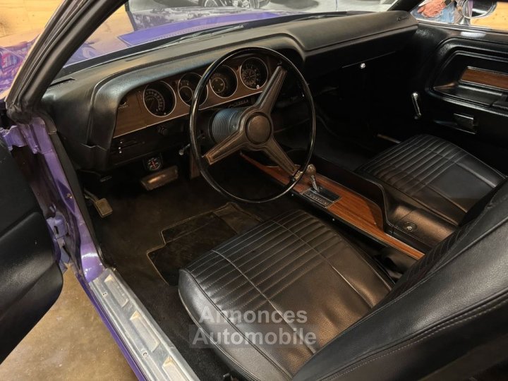 Dodge Challenger 1970 V8 383ci Plum Crazy - 6