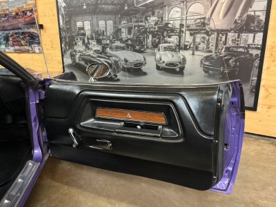 Dodge Challenger 1970 V8 383ci Plum Crazy   - 9