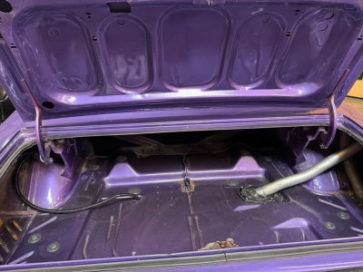 Dodge Challenger 1970 V8 383ci Plum Crazy   - 10