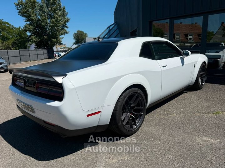Dodge Challenger 62 V8 888 SRT HELLCAT Wide Body - 10